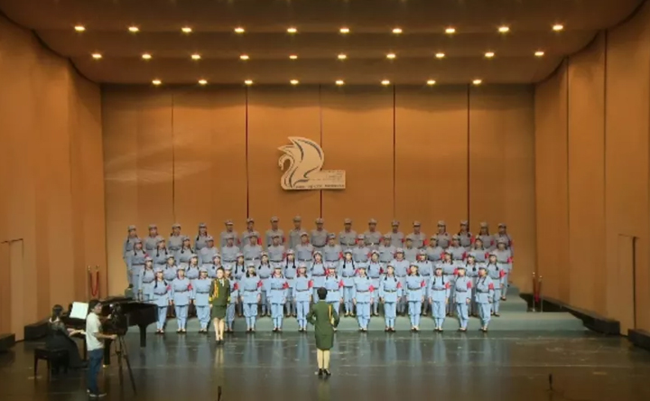 恭祝“中流砥柱”第六届中国（三门峡）黄河大合唱圆满落幕